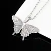 Colar Hip-Hop Jinse Estilo Europeu e Americano Pingente Formato Borboleta Pingente Totalmente Cravejado de Diamante Estilo de Rua Colar de Zircônia Micro-Incustado