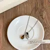 Pendente de Pedra Natural Ágata em Forma de Cacho de Uva Estilo Coreano Colar Longo de Aço Titânio para Mulheres, Corrente de Suéter de Gota d'Água de Alto Padrão de Nicho