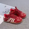 Zapatos de Entrenamiento Alemanes de Cuero Retro para Niños 2026 Otoño/Invierno Nuevos Zapatos Casuales para Niños con Cordones Bajos Zapatos de Skate para Niñas