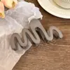 Presilha de Cabelo com Laço Acessório de Cabelo para a Parte de Trás da Cabeça, Presilha Simples de Tubarão em Acrílico, Presilha de Garra de Flor Fofa de Celebridade da Internet Acessório de Cabelo Atacado