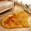 Alfombra Amazon Directa Blanca en Forma de Corazón Piel de Oveja Sintética Alfombra Gruesa de Felpa Larga Felpudo Cojín para Sofá Cojín para Ventana de Rincón