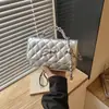 Bolsa feminina 2026 nicho estilo coreano nova moda casual bolsa quadrada pequena personalizada bolsa transversal de ombro simples tendência