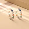 Populares Aretes de Trébol de Cuatro Hojas de Colores con Forma de C, Moda de Lujo Ligero, Aretes de Temperamento Elegante de Gama Alta, Joyería Estilo Ins para Diosa