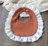 Babero de Encaje Grueso Coreano con Bolsillo para Bebé Niña Impermeable Bonito Bordado en Forma de U de Princesa Toalla para Saliva