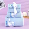 Set de Toalla y Toalla de Baño Kuromi Dibujos Animados Absorbente Bordado Gorro para Secar el Cabello Set de Toallas para Mujer Forro Polar Coral Una Pieza Mayoreo