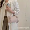 Bolsa de mão de nicho estilo coreano, nova coleção outono 2026 feminina, bolsa de ombro simples e estilosa, adequada para o trabalho e uso casual