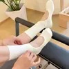 Meias Miu Estilo Ballet Profissional Pilates Yoga Meia-Calça Antiderrapante para Mulheres Primavera, Verão e Outono Cor Sólida Meias Esportivas Empilháveis