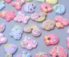 Accesorios de joyería pequeños DIY calcomanías de tocado de frutas y verduras de simulación de dibujos animados galleta imitación pastel carcasa de teléfono móvil calcomanías de belleza