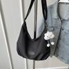Bolso Casual de Gran Capacidad para Mujer 2026 Nuevo Estilo Superficie Suave Sensación Relajada Bolso de Hombro Único Cruzado Estudiante Universitario Viajero Bolso de Axila