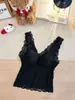 Camisola con escote en V ribeteada de encaje con sujetador incorporado, lencería para mujer, diseño sin costuras, perfecta para el verano