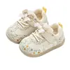 Zapatos Caminar Princesa para Niñas 2026 Primavera y Otoño Nuevos de Malla Floral Suela Suave Zapatos Casuales para Niñas Pequeñas