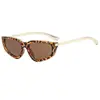 Novedades de Otoño Gafas de Sol Ojo de Gato Moda Europea Americana Negocios Sencillas Retro Gafas de Sol con Patas Metálicas Ojo de Gato Gafas de Sol para Mujer