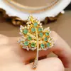 Broche de Esmeralda Natural Transfronterizo para Mujer, Accesorio de Nicho de Alta Gama, Joyería de Plata 925, Tamaño 3*3, Venta Directa desde Fábrica de Joyería