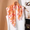 Pañuelo Cuadrado Suave de Color Claro de 70 cm para Mujer, Nuevo Pañuelo de Seda para Primavera y Verano, Estilo Elegante, Combinado con una Camisa, Elegante Pañuelo Pequeño para el Cuello, Versátil