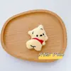 Libro Rojo Pequeño Dibujos Animados Peluche Winnie the Pooh Perro Pacha Muñeco Broche Muñeco Gato KT Bolso Ropa Zapatos Decoración Regalo