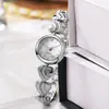 Novo Estilo Pulseira de Relógio Feminina em Formato de Coração, Relógio de Quartzo Transfronteiriço, Pulseira de Relógio Feminina Compacta Cravejada com Diamantes, Atacado do Fabricante