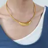 Nova joia de aço titânio com superfície fotossensível, moda criativa de nicho, luxo leve transfronteiriço, colar personalizado, joias de temperamento simples para mulheres