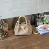 Bolso Casual Texturizado Nuevo Estilo Verano 2026, Bolso de Hombro Cruzado Moderno y Único, Bolso Cubo para Mujer Elegante y Sencillo