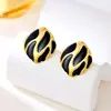 Brincos Quadrados Listrados Irregulares New Retro Transfronteiriços para Mulheres, Estilo Europeu e Americano, Personalizados, Exquisitos, de Luxo Leve e Versáteis