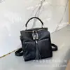 Bolsa de hombro cruzada de verano nuevo modelo de piel de oveja negra original hecha a mano estilo universitario retro simple casual mochila