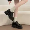 Faldas para otoño e invierno, versátiles zapatos de cuero para mujer estilo universitario 2026, mocasines de suela gruesa, nuevos zapatos retro de estilo británico que aumentan la altura