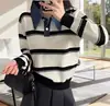 Suéter retrô em blocos de cor listrado com gola virada, estilo ins, para mulheres, novo top de malha denim descontraído outono e inverno com listras horizontais