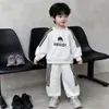 Ropa para niños para niños, conjunto de sudadera de primavera y otoño, estilo coreano, conjunto deportivo elegante de dos piezas para niños pequeños, ropa de otoño para bebé