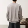 Sudadera de peso pesado de alta gama cómoda, estilo falso de dos piezas, para hombre, nuevo estilo primavera/otoño 2026, camiseta de manga larga, top de corte holgado