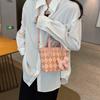 Bolsas Pequeñas Populares de Este Año para Mujer 2023 Nueva Versátil Bolso Cruzado Textura Nicho Bolso de Hombro Tipo Cubo