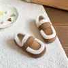 Zapatos Peludos de Moda Estilo Coreano para Niñas 2026 Invierno Zapatos de Algodón Cálido de Felpa para Niños Suela Suave Antideslizantes Mocasines con Plus de Terciopelo