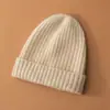 Nuevo Gorro de Cachemira Grueso para Hombre Otoño e Invierno 2024, Gorro de Lana Tejido de Moda y Versátil con Protección para los Oídos