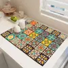 Alfombrilla Drenante de Tierra de Diatomeas con Azulejo Floral Retro Alfombrilla Absorbente para Cocina Alfombrilla Protectora para Encimera Alfombrilla para Comedor Alfombrilla para Cafetera