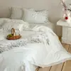 Conjunto de quatro peças de algodão lavado de grau A com renda, fresco e simples, para dormir nu, capa de edredom com bordado floral pastoral, roupa de cama para quarto principal 4