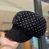Chapéu de xadrez retrô usado para frente, chapéu artístico de boina usado ao contrário para frente, boina feminina de outono que faz o rosto parecer menor, boina de jornaleiro da moda