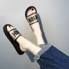 Nuevas Pantuflas para Mujer Verano Playa Cómodas Planas Letra Mate Tendencia Interior y Exterior Moda Simple Al por Mayor