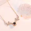 En el camino, tienes un collar de proyección de celebridad de internet asta memoria amor pin cadena de hueso tiembla con joyería venta al por mayor transfronteriza