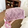 Bolsa de Peluche Otoño e Invierno Nueva Bolsa de Almacenamiento Dulce Fresca Estampado de Leopardo Rosa de Mano Gran Capacidad Portátil para Viajes al Trabajo Bolsa de Cosméticos