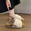 Sandalias retro de otoño nuevas de estilo coreano de una tira para mujer, zapatos planos casuales versátiles y modernos de punta abierta para exteriores con pelo para mujer