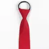 Corbata Lisa Negra Atada a Mano para Traje Ropa Formal de Hombre Negocios Profesional Novio Padrinos Boda Cremallera Roja