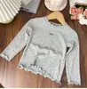 Camiseta de Manga Larga con Lunares Dulces y Volantes para Niñas en Otoño para Bebés y Niños, Ropa Infantil