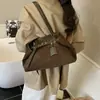 Bolsa Grande Transfronteiriça Retro Fosca Nova Coleção Primavera/Outono Suede Pelúcia Ombro Único Sobrancelha Bolsa de Mão Tote