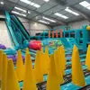 Castelo Inflável, Cama Elástica Grande para Exterior, Escorregador de Escalada, Cama Elástica, Parque de Diversões Infantil, Colchão de Ar, Castelo Travesso