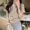 Camiseta de Manga Corta a Rayas para Mujer Verano Nuevo Diseño Nicho Camiseta Básica Holgada Adelgazante Look Corto Hombro Derecho Descubierto