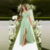 Vestido de dama de honor de gasa con escote en V y manga acampanada, estilo europeo y americano, con cintura plisada y abertura, vestido largo formal para fiesta de boda