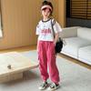 Conjunto Casual de Verão 2026 para Meninas, Grau B, Camiseta de Algodão, Calça Longa Fina de Manga Curta, Conjunto de Duas Peças, Atacado