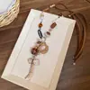 Colar Pingente Laço Minimalista Boêmio para Mulheres, Corrente de Clavícula Estilo Ins Exquisita e Simples, Acessório Versátil de Nicho
