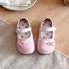 Sapatos de Princesa para Meninas Fofos e Modernos Primavera e Outono Novos 2026 Rosa Bebê Estampa de Desenho Leves para Crianças Pequenas