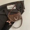 Nova Bolsa Feminina Corrente em PU Retrô, Estilo Coreano da Moda, Elegante Cor Sólida Versátil Bolsa de Ombro, Adequada para Todas as Estações