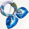 50 Bufandas de Seda para Mujer, Primavera, Verano y Otoño, Delgadas y de Moda, Versátiles y Elegantes, Adecuadas para Uso Profesional, Auxiliares de Vuelo, Bufandas Pequeñas para el Cuello, Pañuelos para la Cabeza