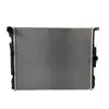 17118625421 es adecuado para el radiador de refrigeración del motor de BMW F22 F23 F32 F33...